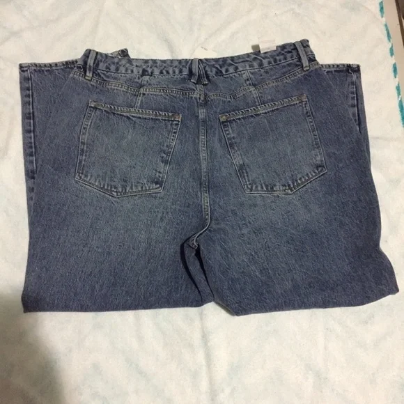 Good American Good 90s Duster Tapered High Rise Jeans in Blue950 Size 16 - Picture 6 of 6